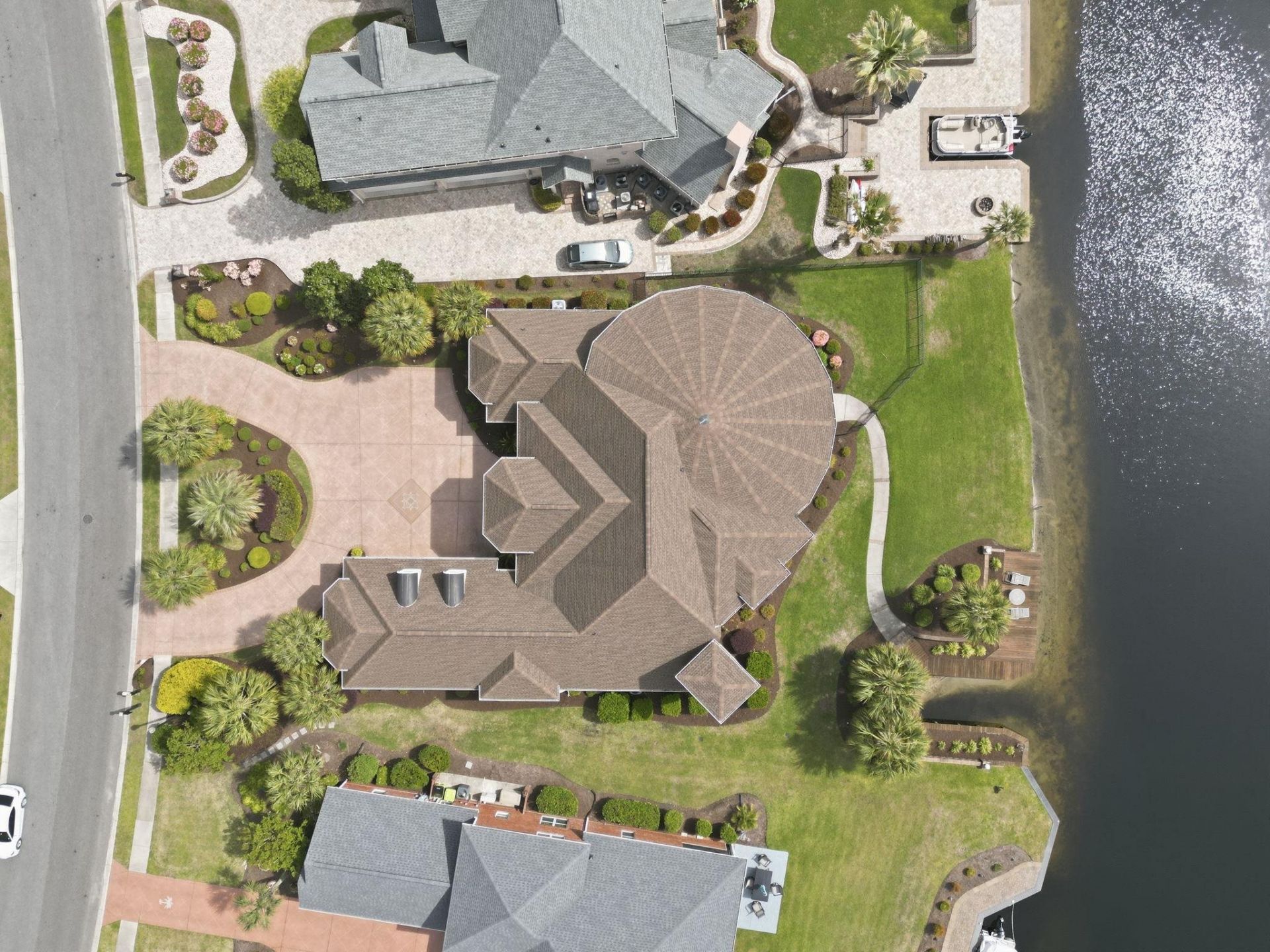 9445 Carrington Dr.  Photo 6