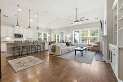 52 Winston Circle  photo 4