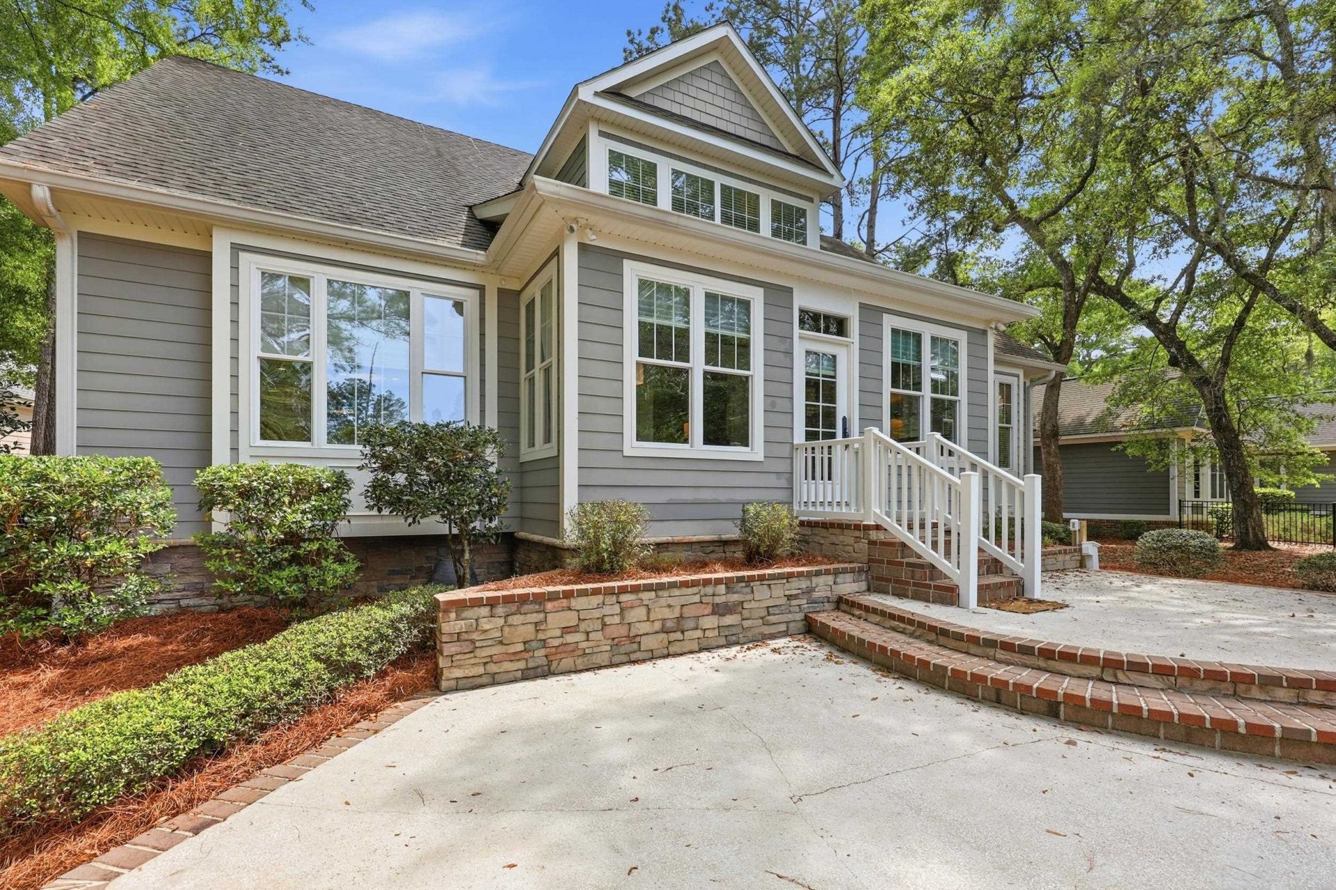 304 Hunters Oak Ct. Photo 5