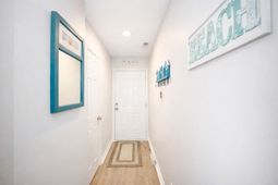 665 Tupelo Ln. photo 4