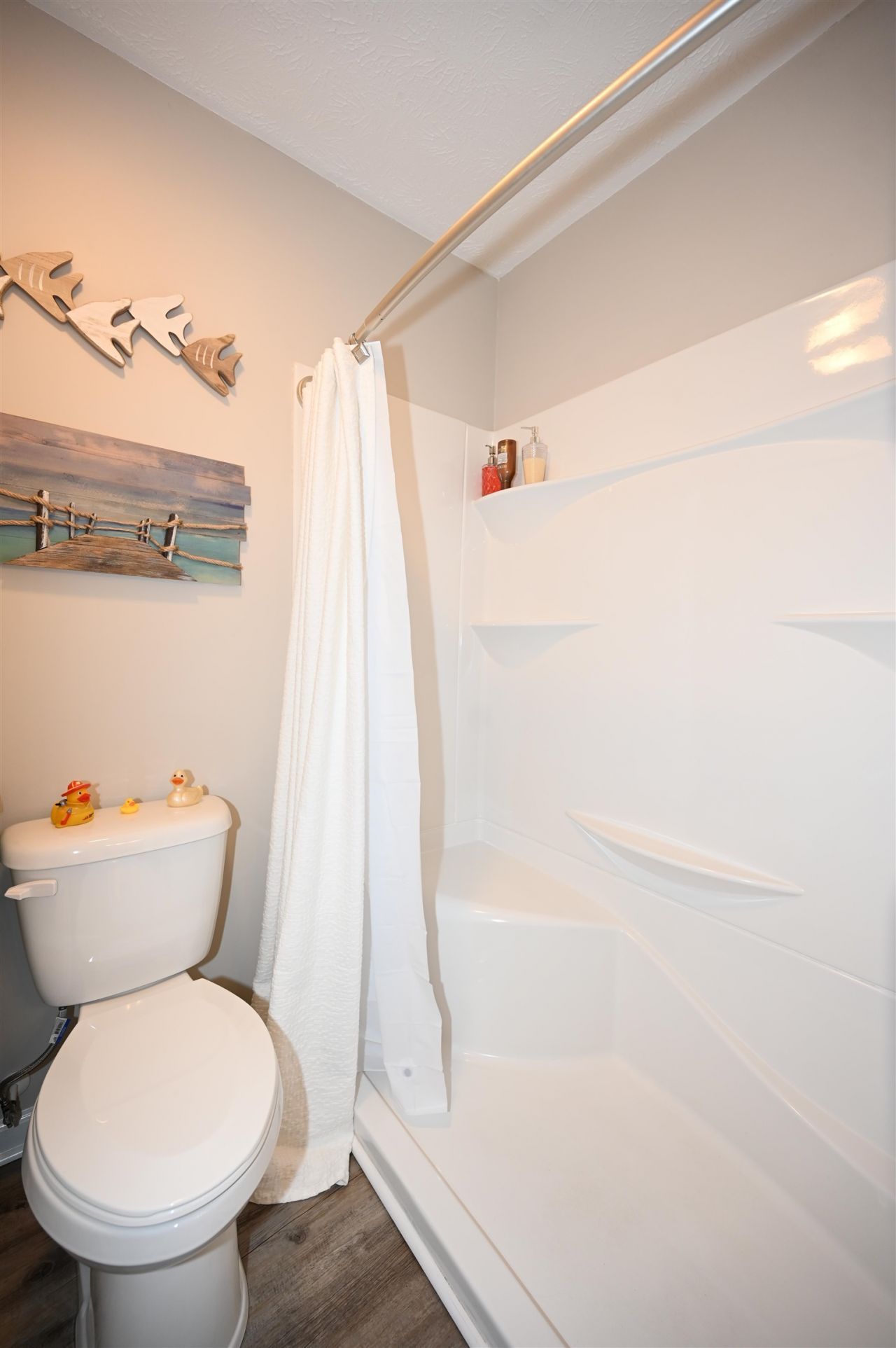 665 Tupelo Ln. Photo 20