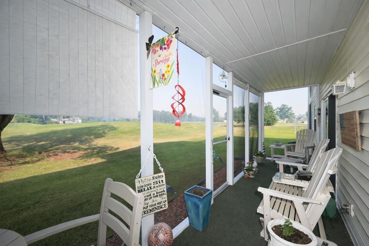 665 Tupelo Ln. Photo 28