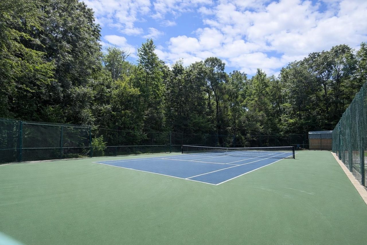 665 Tupelo Ln. Photo 34