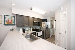 665 Tupelo Ln. photo 4