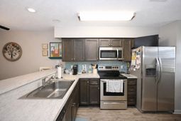 665 Tupelo Ln. photo 4