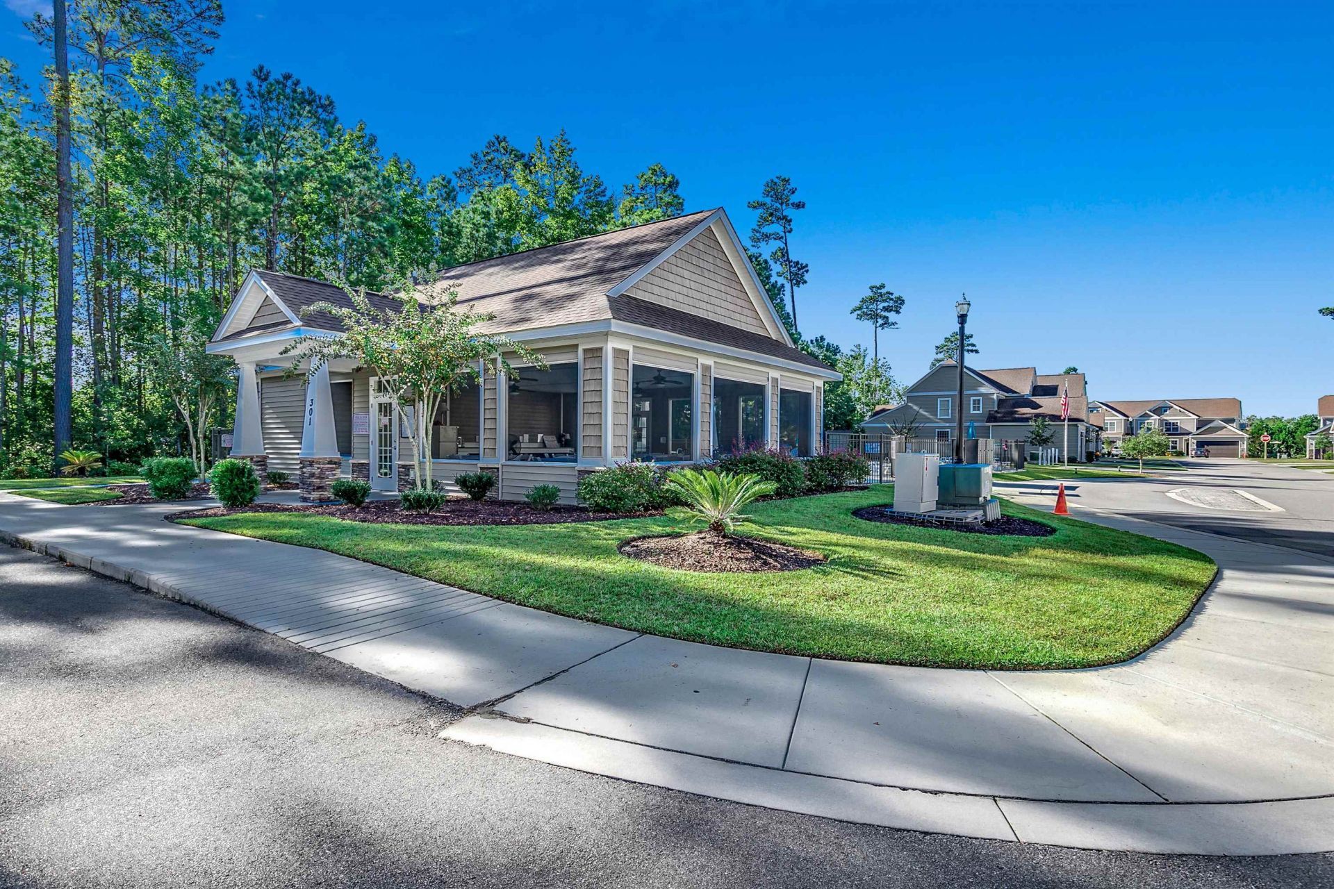 156 Machrie Loop  Photo 36