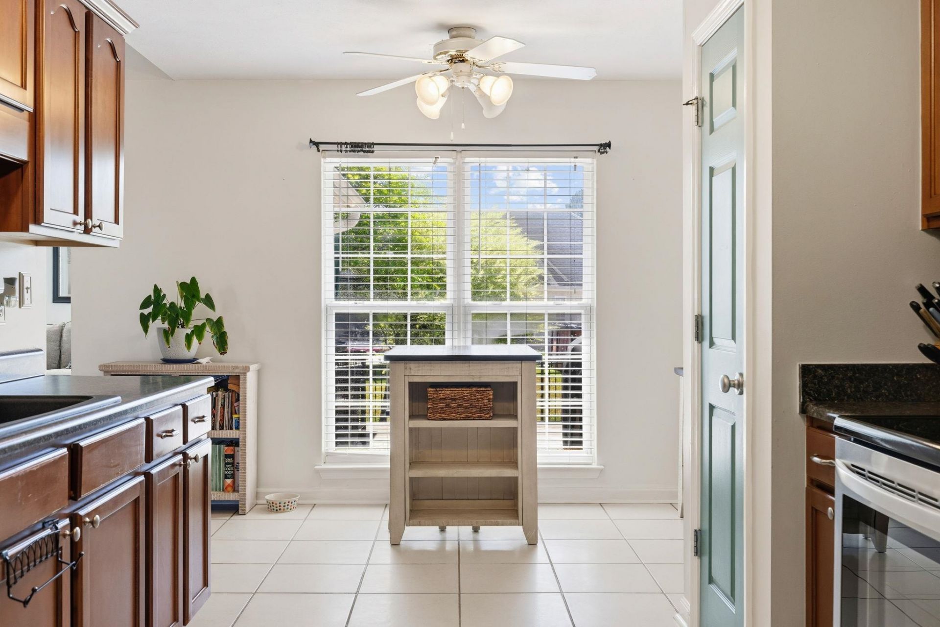 304 Ayrie Ct.  Photo 11