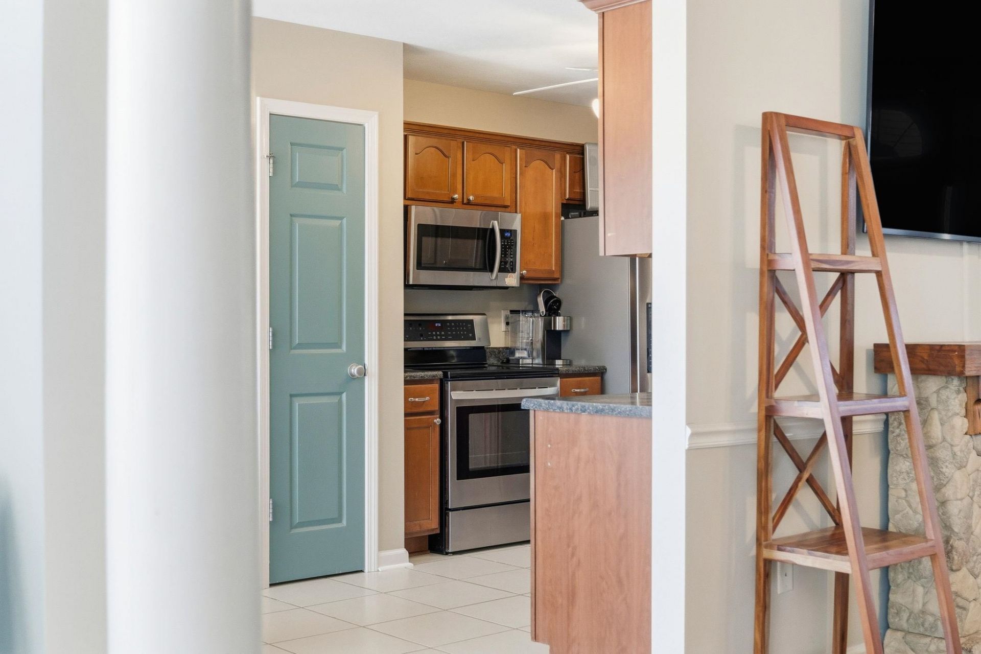 304 Ayrie Ct.  Photo 12