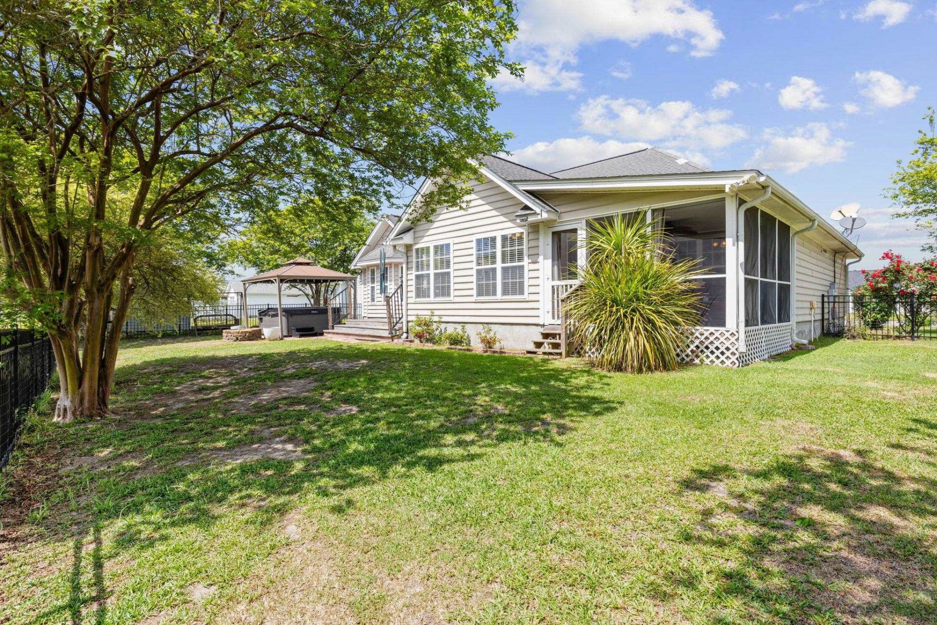 304 Ayrie Ct.  Photo 33