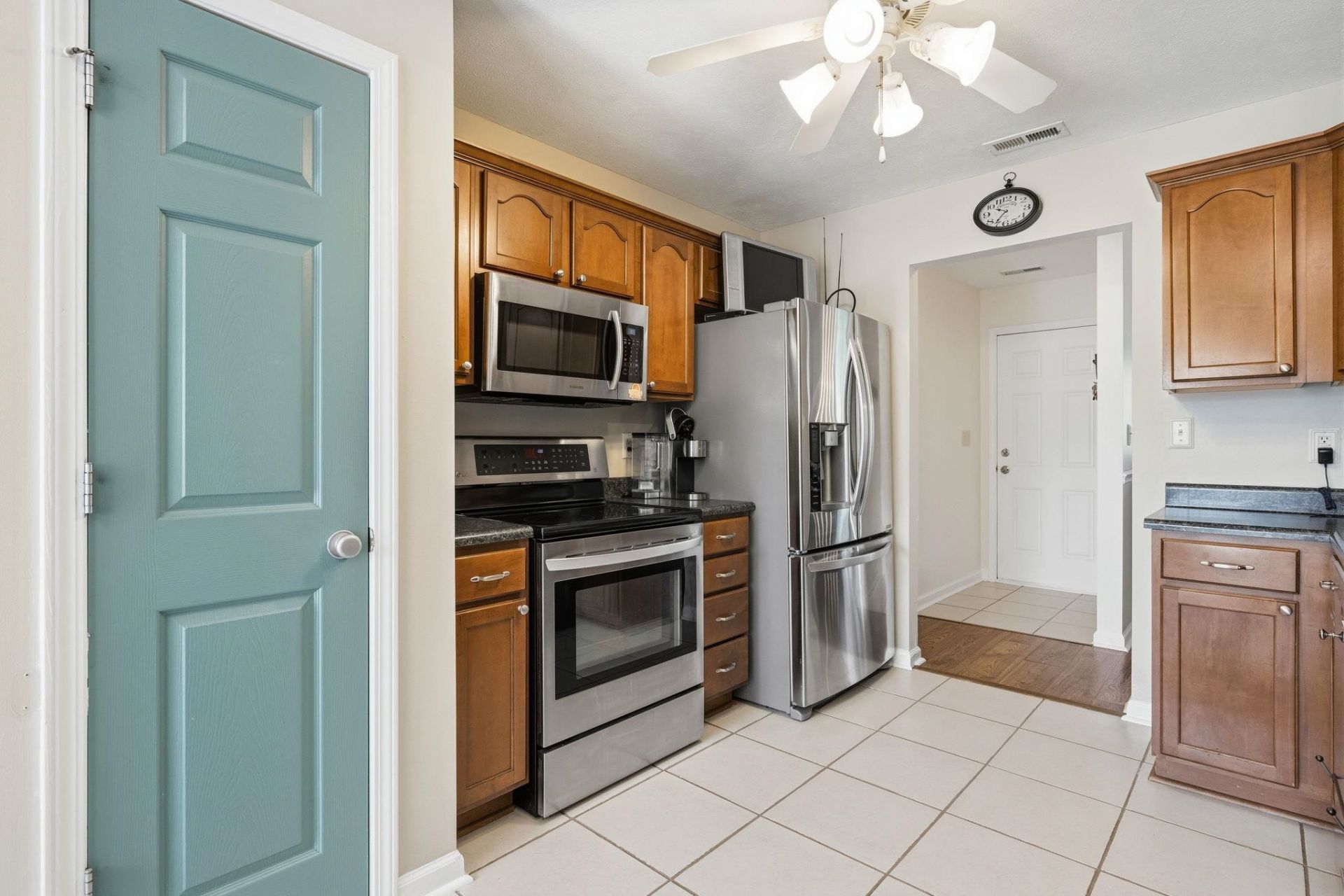 304 Ayrie Ct.  Photo 8