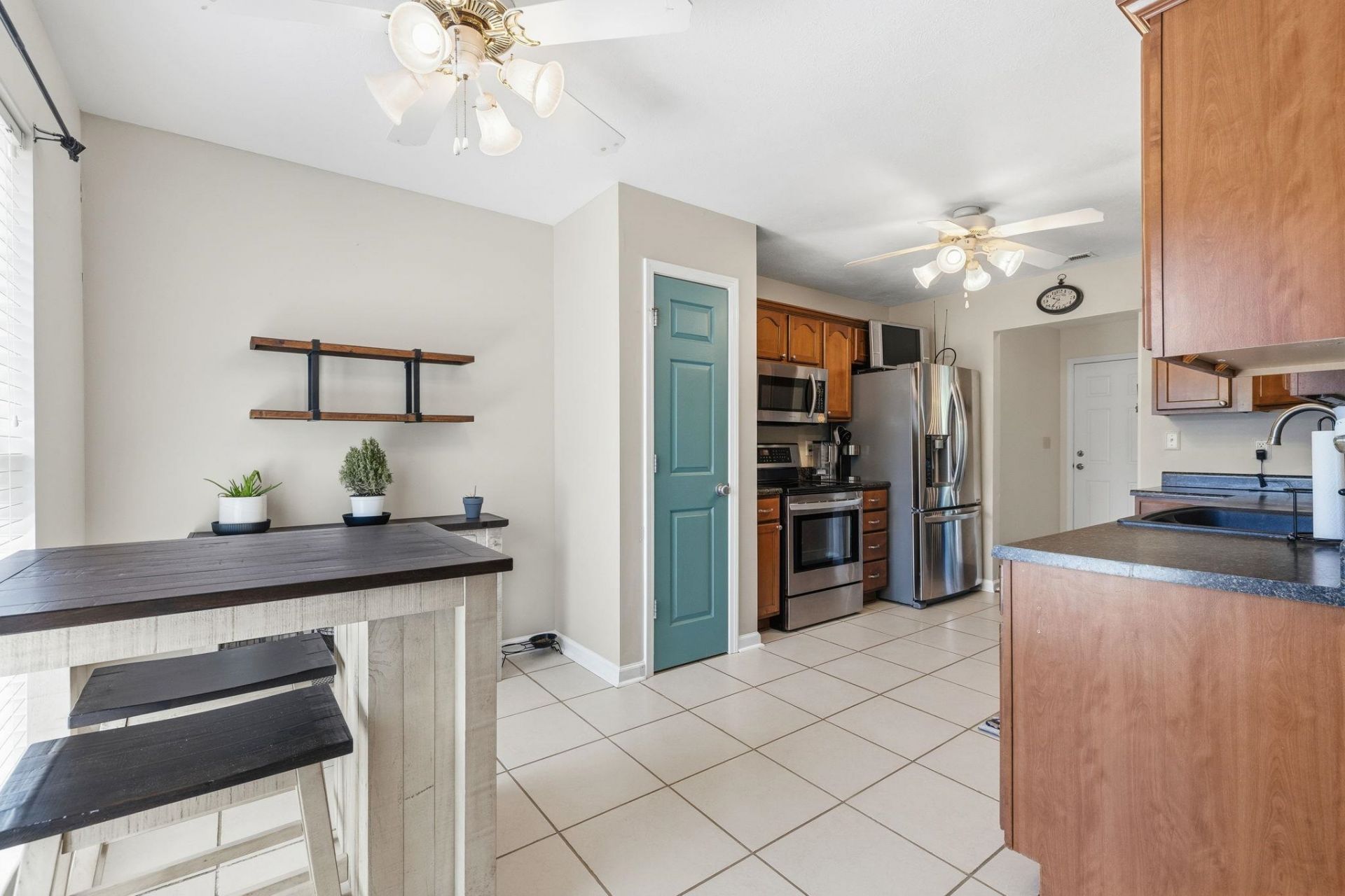 304 Ayrie Ct.  Photo 9