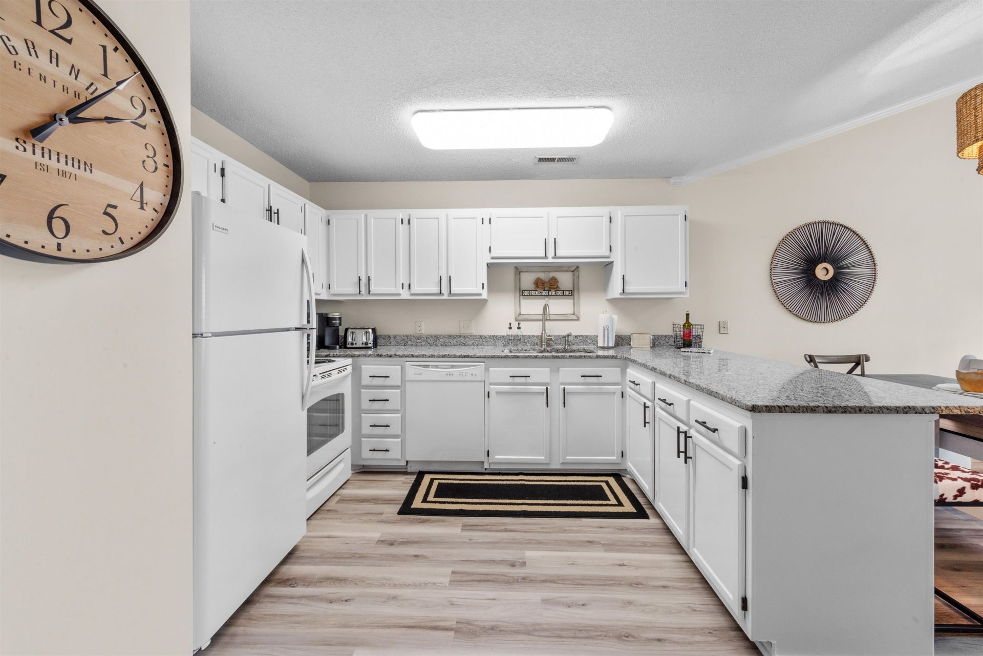 1212 S Ocean Blvd. Photo 9