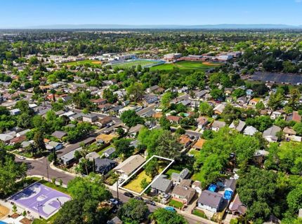 4046 43rd St, Sacramento, CA 95820 Photo