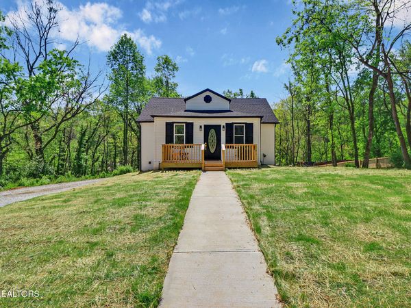 4233 Old State Rd, Knoxville, TN 37914