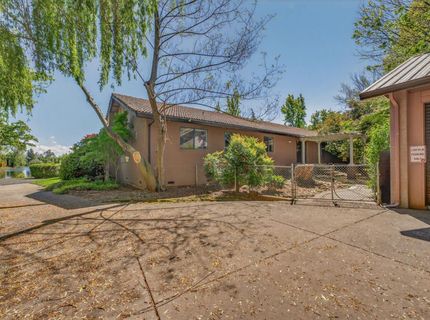 10665 Mount Vernon Rd, Auburn, CA 95603 Photo