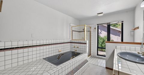 10665 Mount Vernon Rd, Auburn, CA 95603 Photo