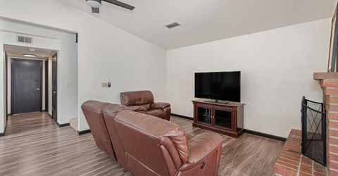 8831 Minnie Cir, Elk Grove, CA 95624 Photo