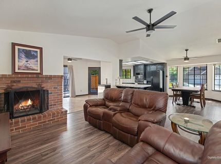 8831 Minnie Cir, Elk Grove, CA 95624 Photo