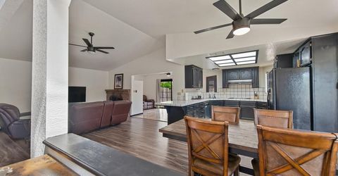 8831 Minnie Cir, Elk Grove, CA 95624 Photo