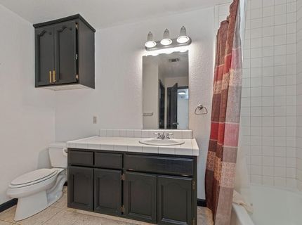 8831 Minnie Cir, Elk Grove, CA 95624 Photo