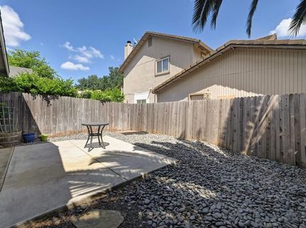 8831 Minnie Cir, Elk Grove, CA 95624 Photo