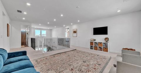 4983 Covered Wagon Cir, Folsom, CA 95630 Photo