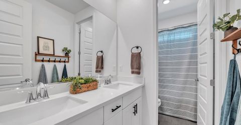 4983 Covered Wagon Cir, Folsom, CA 95630 Photo