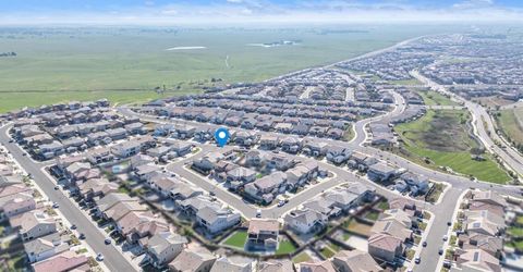 4983 Covered Wagon Cir, Folsom, CA 95630 Photo