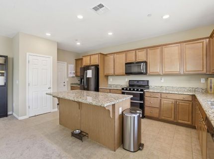 9 Sea Hawk Pl, Sacramento, CA 95835 Photo