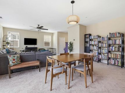 9 Sea Hawk Pl, Sacramento, CA 95835 Photo
