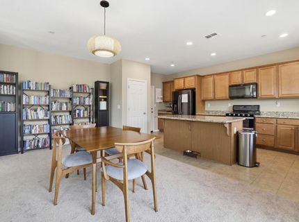 9 Sea Hawk Pl, Sacramento, CA 95835 Photo