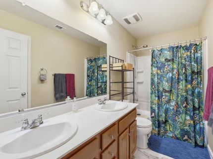 9 Sea Hawk Pl, Sacramento, CA 95835 Photo