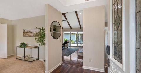 7686 River Ranch Way, Sacramento, CA 95831 Photo