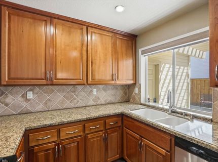 4825 Brittney Lee Ct, Sacramento, CA 95841 Photo