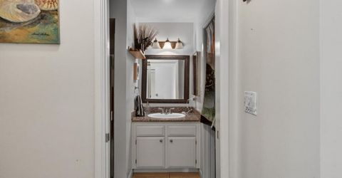 3554 Larchmont Square Ln, Sacramento, CA 95821 Photo