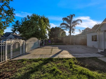 2335 E Washington St, Stockton, CA 95205 Photo