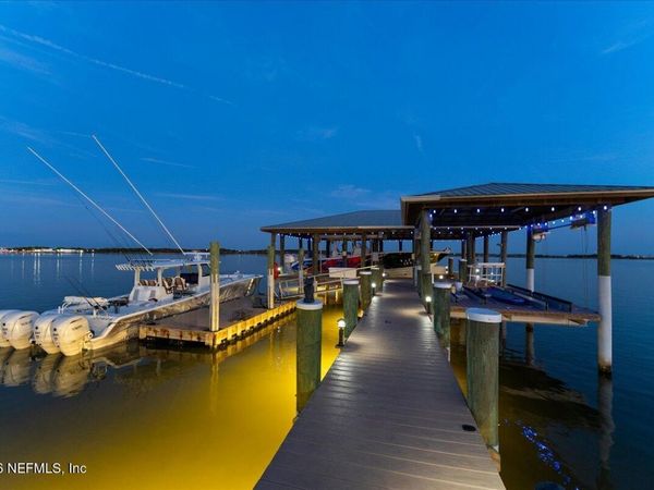 9136 HECKSCHER Drive, Jacksonville, FL 32226