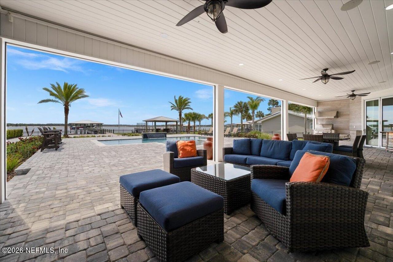 9136 Heckscher Drive, Jacksonville, FL 32226 Photo