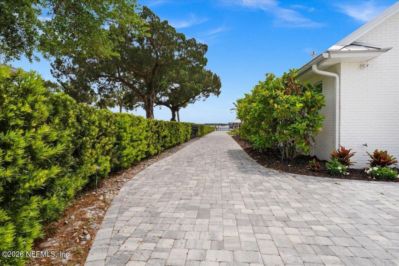 9136 Heckscher Drive, Jacksonville, FL 32226 Photo