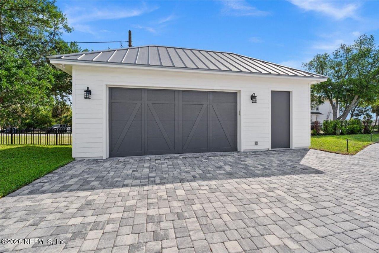 9136 Heckscher Drive, Jacksonville, FL 32226 Photo