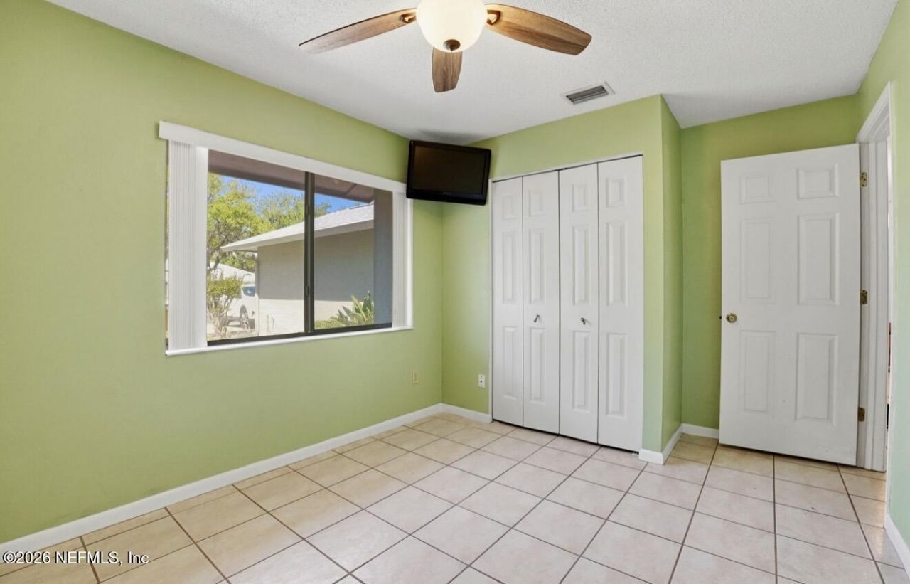 10 Lake Forest Circle N, Palm Coast, FL 32137 Photo