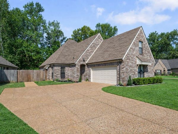 5135 OLIVER GROVE LN, Bartlett, TN 38002