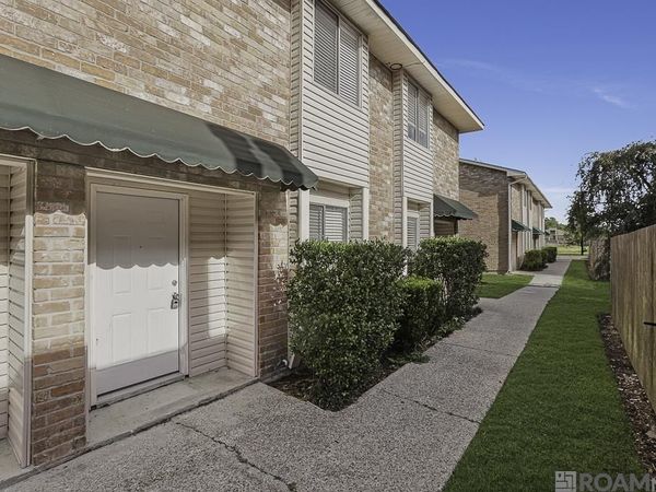 920 W Tony St, Unit #12C, Gonzales, LA 70737