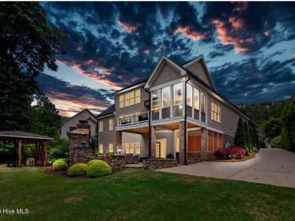 233 Hein Drive, Clayton, NC 27527