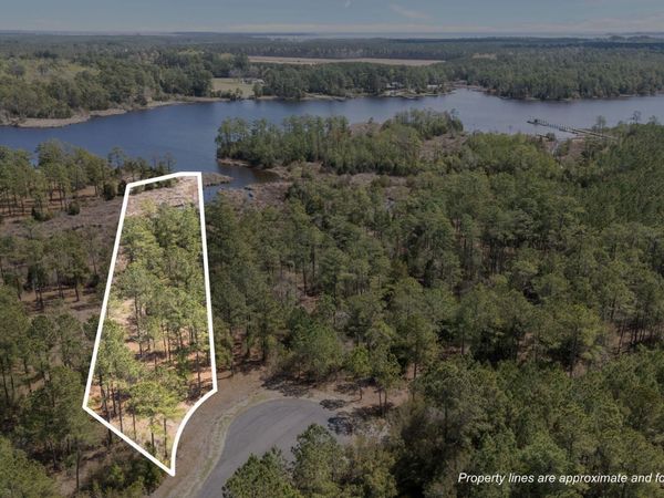 95 Royal Shoal Lane, Vandemere, NC 28587