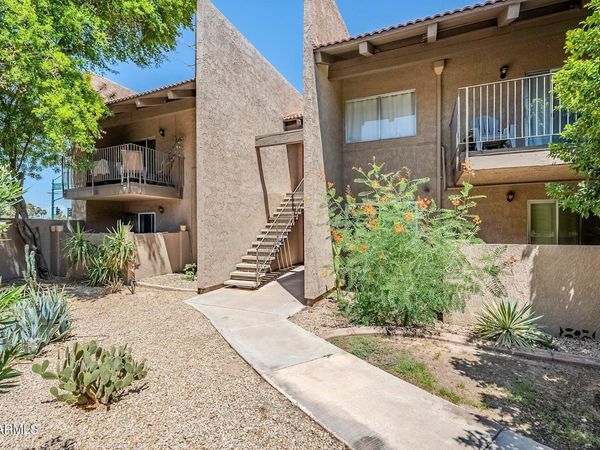 5525 E THOMAS Road, Unit C2, Phoenix, AZ 85018