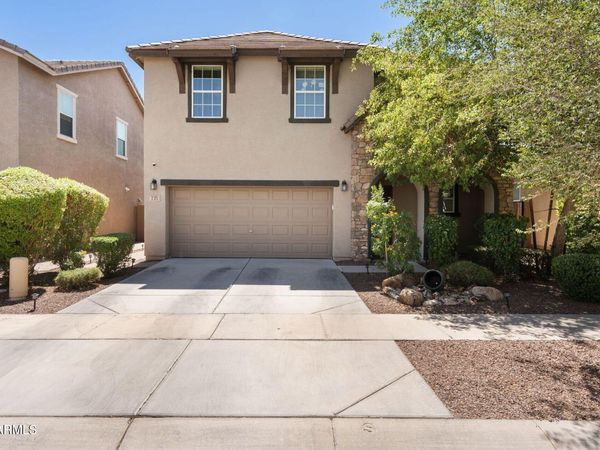 735 E GARY Lane, Phoenix, AZ 85042