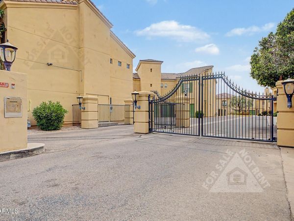 5015 E CHEYENNE Drive, Unit 6, Phoenix, AZ 85044