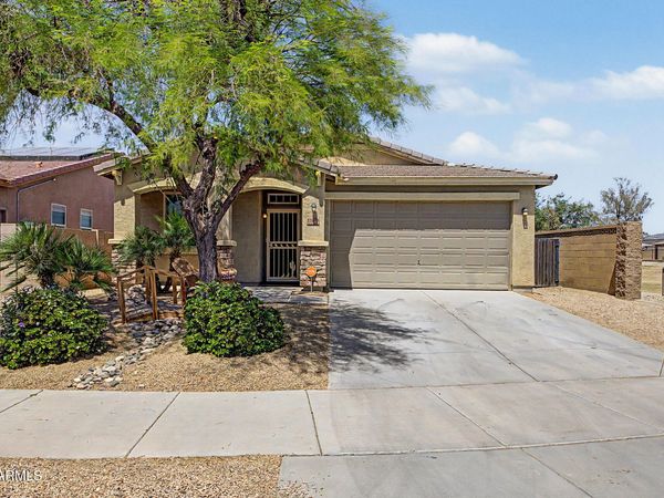 17668 W Desert Bloom Street, Goodyear, AZ 85338