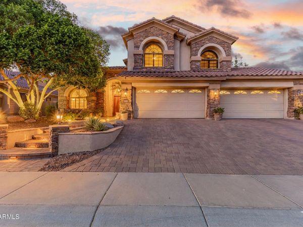 1234 E DESERT FLOWER Lane, Phoenix, AZ 85048